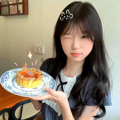 金爪女郎